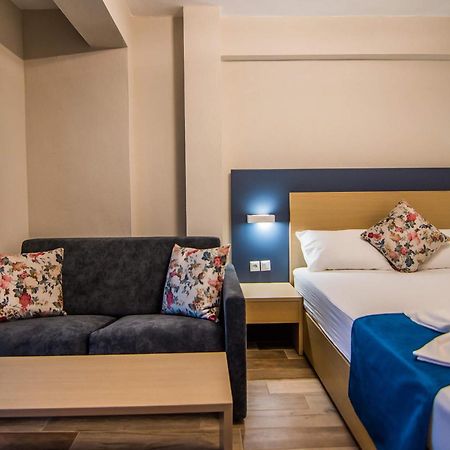Ippokampos Holidays Apartamento Vrasná Exterior foto