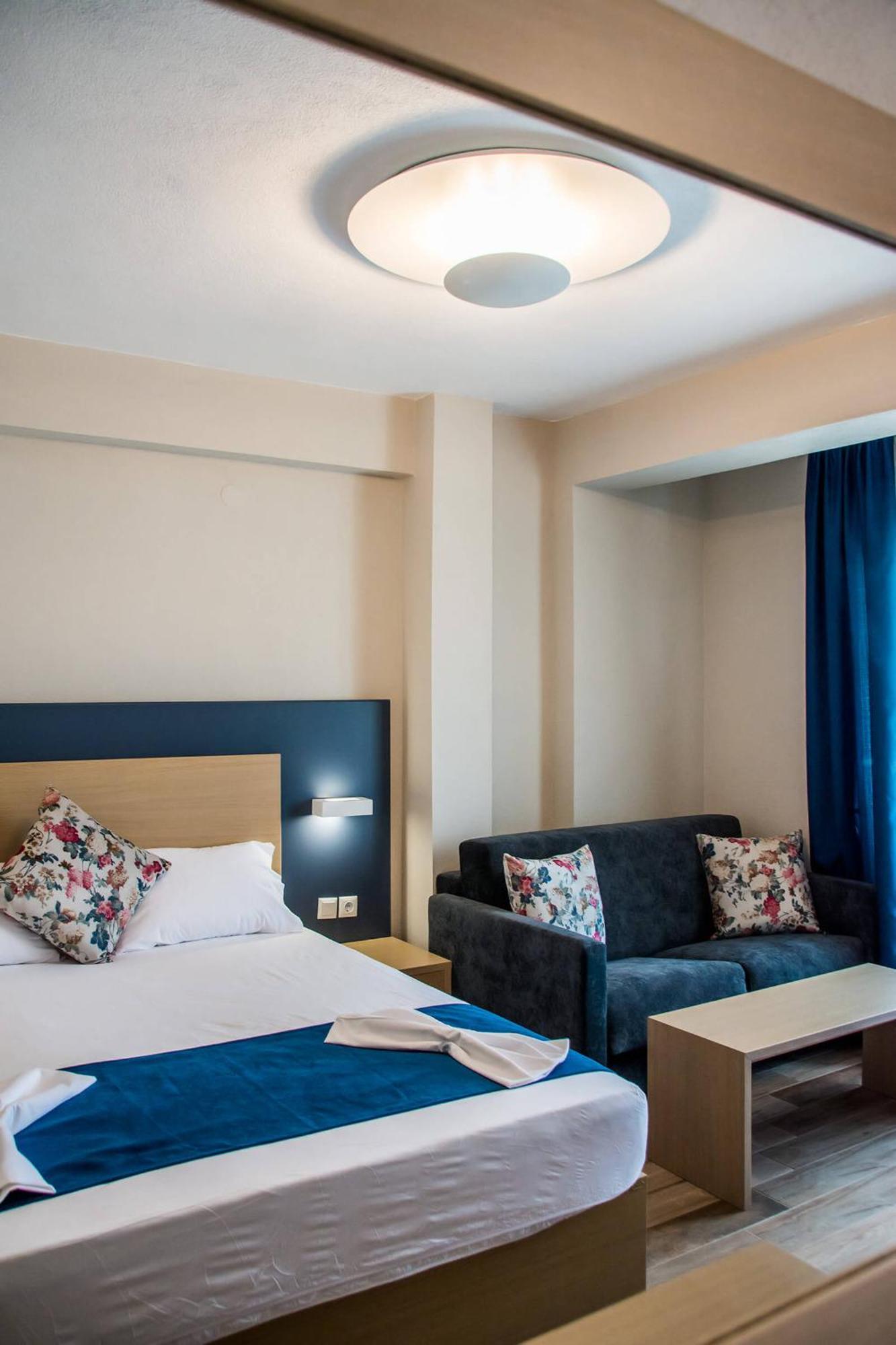Ippokampos Holidays Apartamento Vrasná Exterior foto