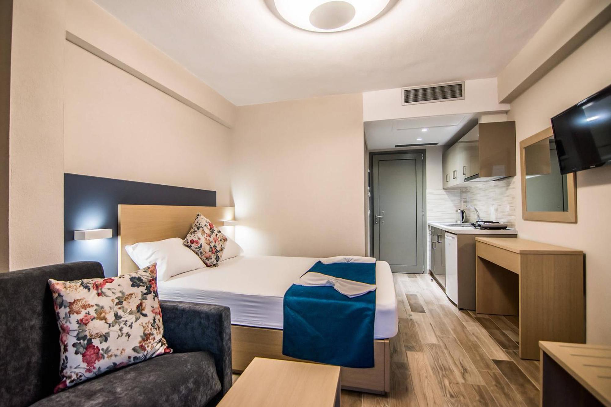 Ippokampos Holidays Apartamento Vrasná Exterior foto