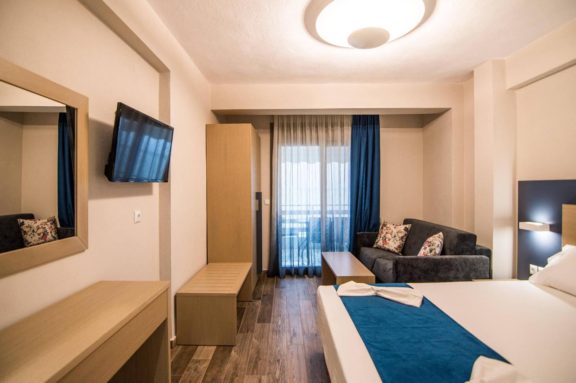 Ippokampos Holidays Apartamento Vrasná Exterior foto